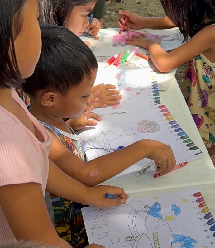 Art from children suffering from poverty in the Philippines
